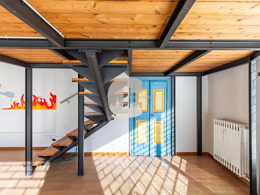 Immagine 10 di Locale commerciale in vendita  in vittorio veneto a Nichelino