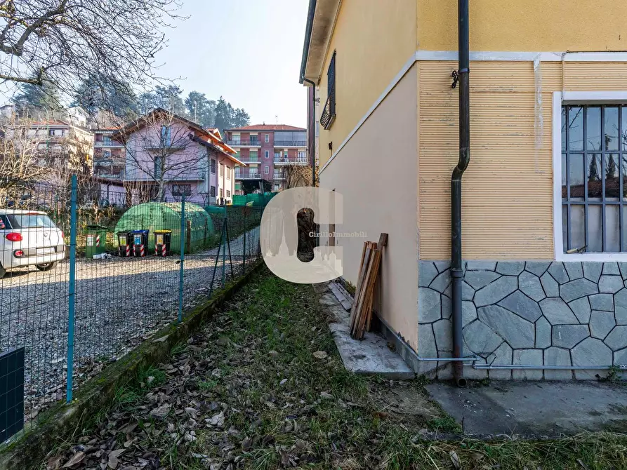 Immagine 26 di Villa in vendita  in Sesia a San Mauro Torinese