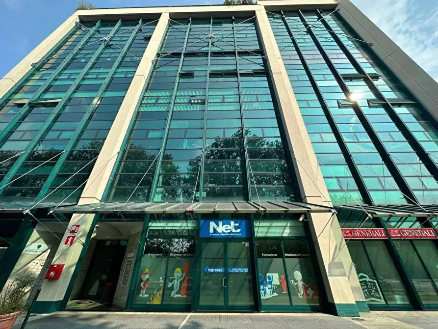 Immagine 2 di Ufficio in vendita  in Ippolito Nievo a Torino