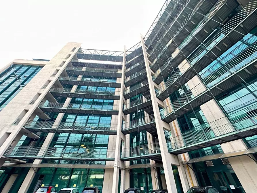 Immagine 3 di Ufficio in vendita  in Ippolito Nievo a Torino