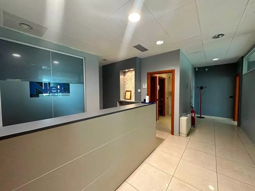 Immagine 7 di Ufficio in vendita  in Ippolito Nievo a Torino