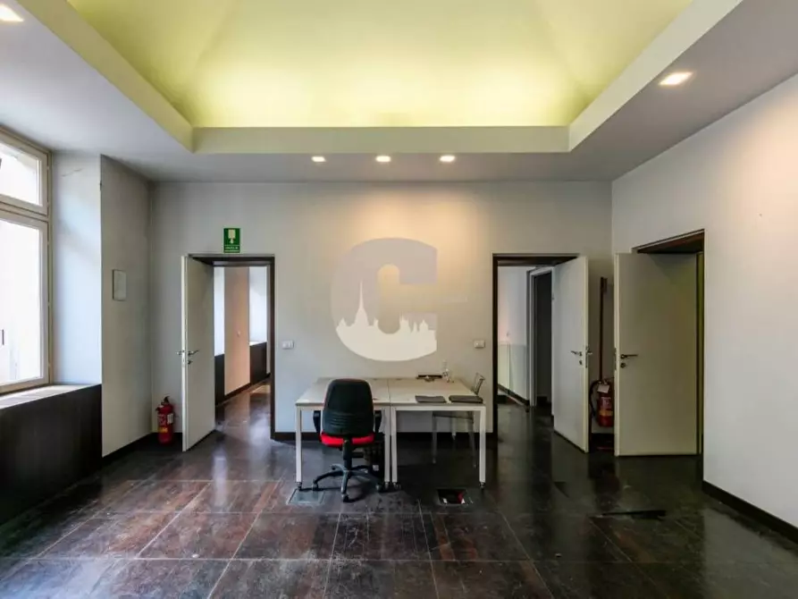 Immagine 6 di Palazzo in affitto  in Giulio Cesare a Torino