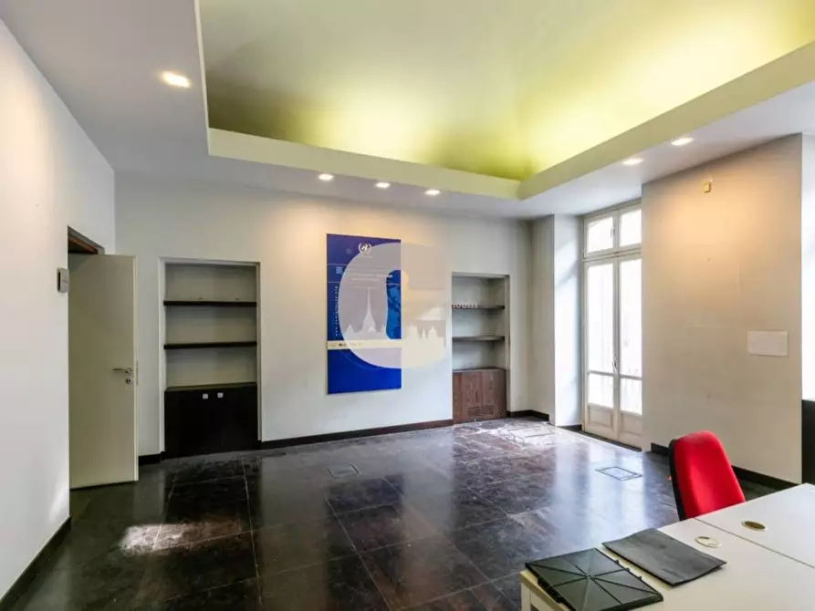 Immagine 8 di Palazzo in affitto  in Giulio Cesare a Torino