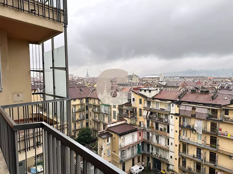 Immagine 3 di Appartamento in vendita  in re umberto a Torino