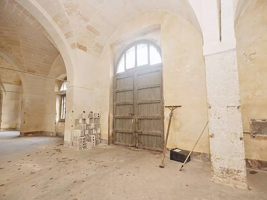 Immagine 12 di Villa in vendita  in F. Ferruccio a Squinzano