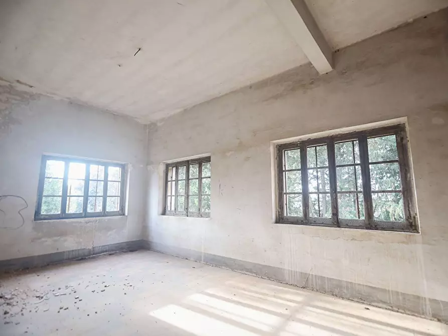 Immagine 18 di Villa in vendita  in F. Ferruccio a Squinzano