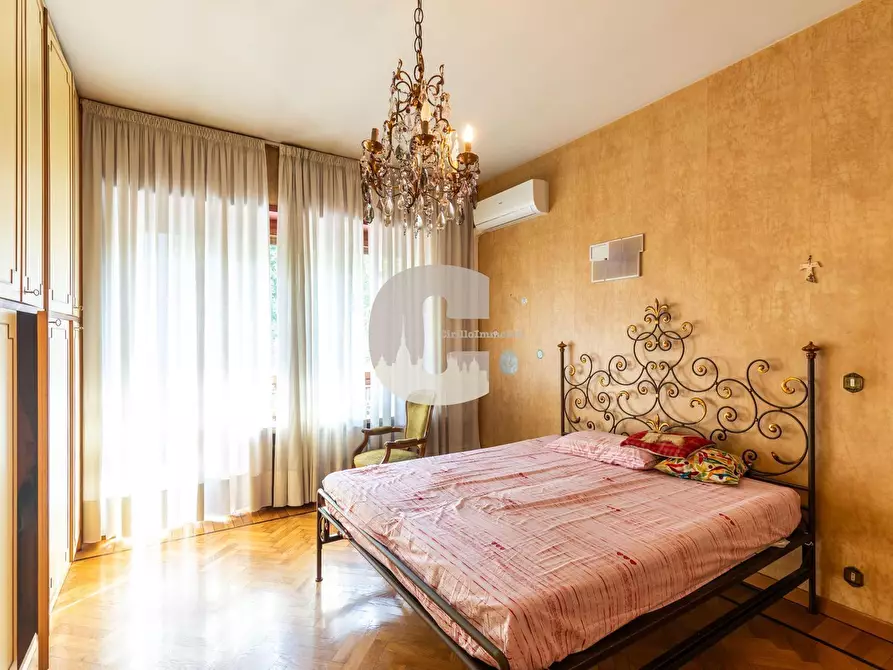 Immagine 11 di Appartamento in vendita  in Vittorio Emanuele II a Torino