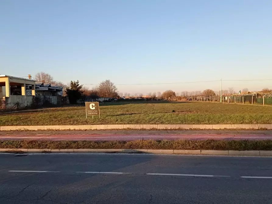 Immagine 3 di Terreno agricolo in vendita  in del gerbido a Grugliasco
