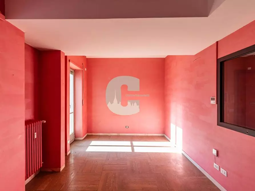 Immagine 20 di Locale commerciale in vendita  in della Solidarietà a Nichelino