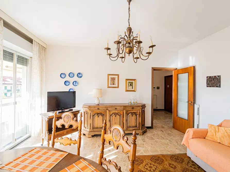 Immagine 11 di Appartamento in vendita  in Via Caboto a Sestri Levante