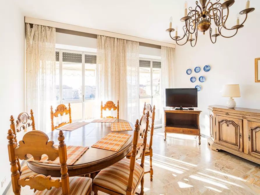 Immagine 9 di Appartamento in vendita  in Via Caboto a Sestri Levante