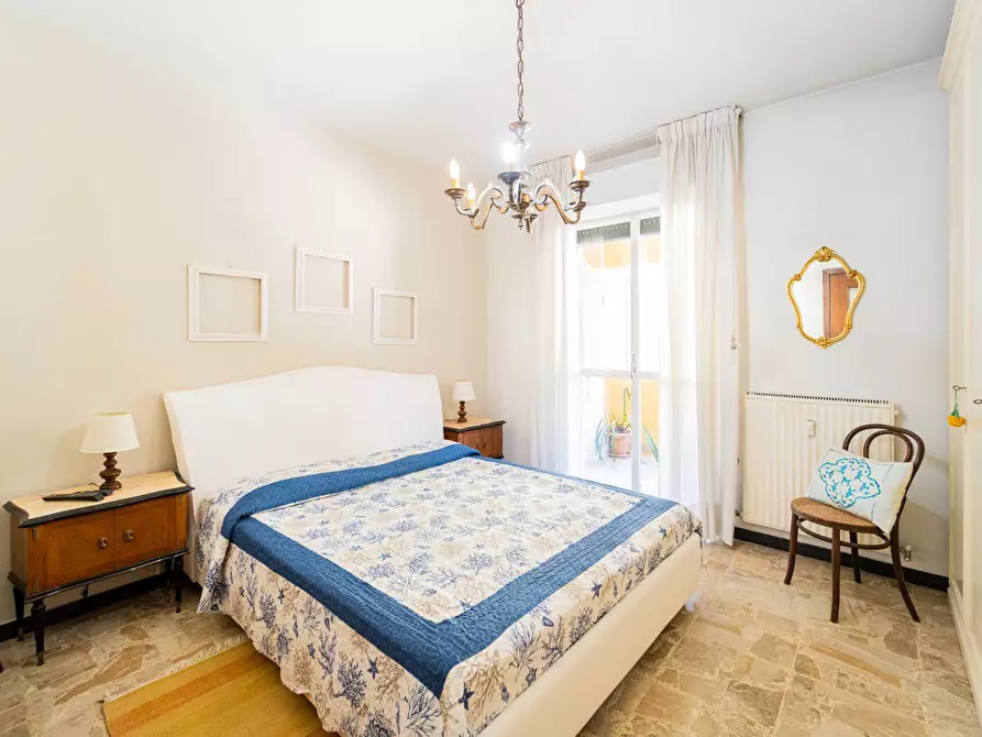 Immagine 23 di Appartamento in vendita  in Via Caboto a Sestri Levante