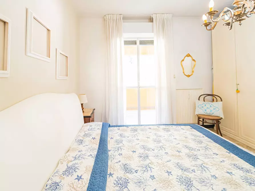 Immagine 24 di Appartamento in vendita  in Via Caboto a Sestri Levante