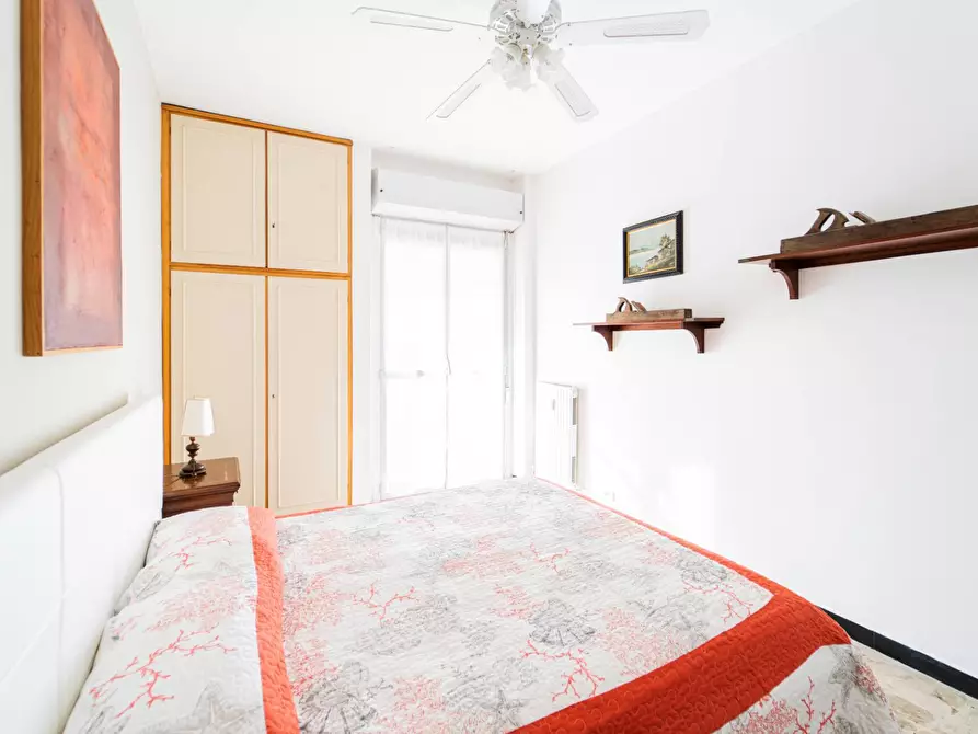 Immagine 30 di Appartamento in vendita  in Via Caboto a Sestri Levante