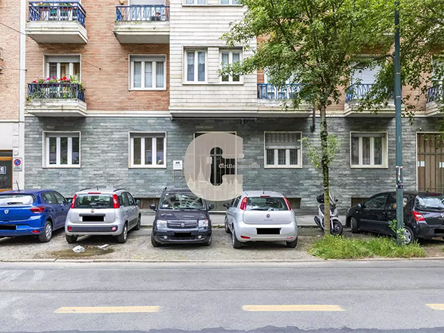 Immagine 4 di Appartamento in vendita  in corso Belgio a Torino