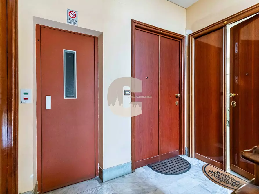 Immagine 9 di Appartamento in vendita  in corso Belgio a Torino