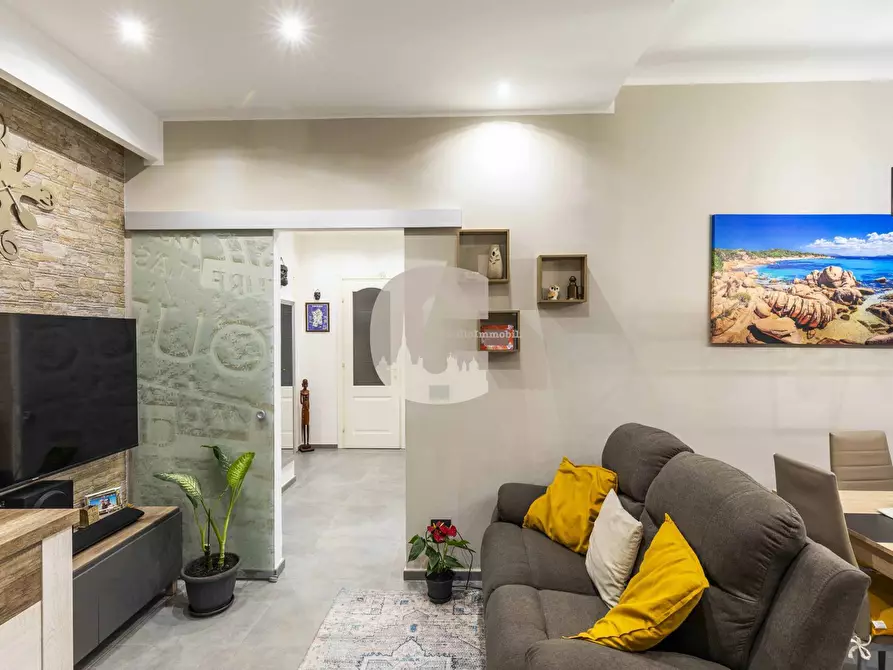 Immagine 11 di Appartamento in vendita  in corso Belgio a Torino