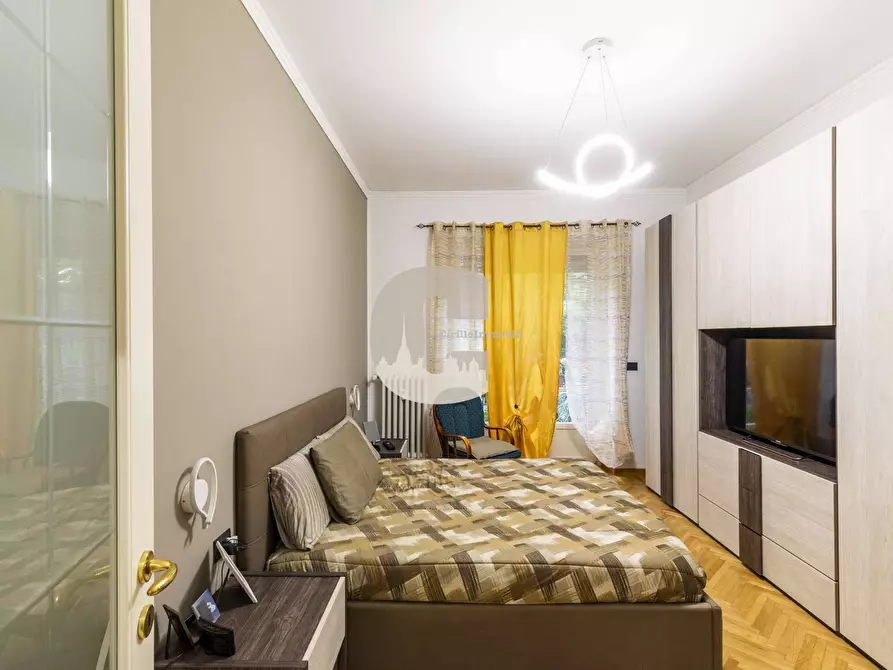 Immagine 20 di Appartamento in vendita  in corso Belgio a Torino