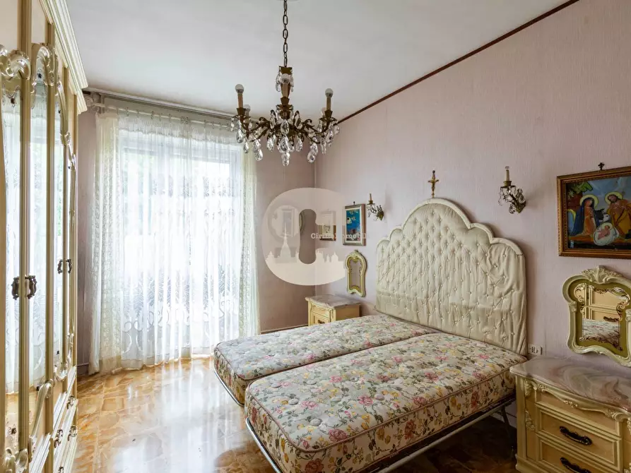 Immagine 22 di Appartamento in vendita  in via luigi ambrosini a Torino