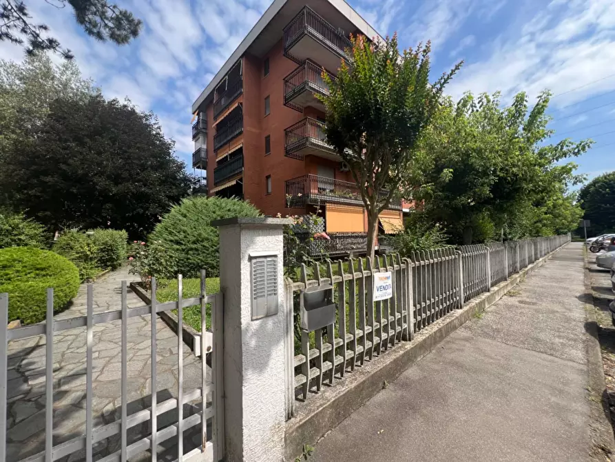 Immagine 1 di Appartamento in vendita  in via xxv aprile a San Mauro Torinese