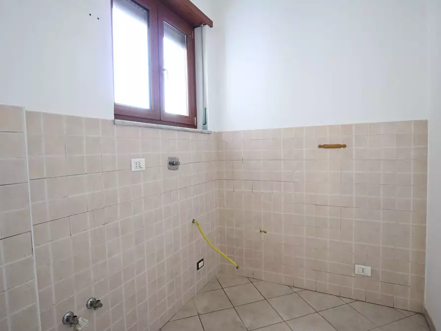 Immagine 7 di Appartamento in vendita  in Via Goito a Moncalieri