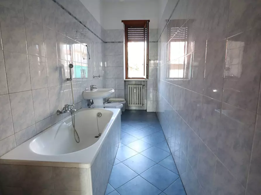 Immagine 12 di Appartamento in vendita  in Via Goito a Moncalieri