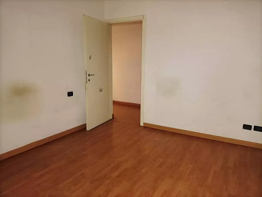 Immagine 11 di Appartamento in vendita  in Via Monfalcone a Milano