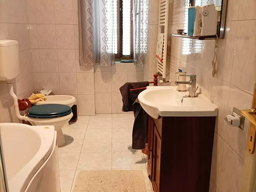 Immagine 11 di Appartamento in vendita  in Via Giulio Carcano a Milano