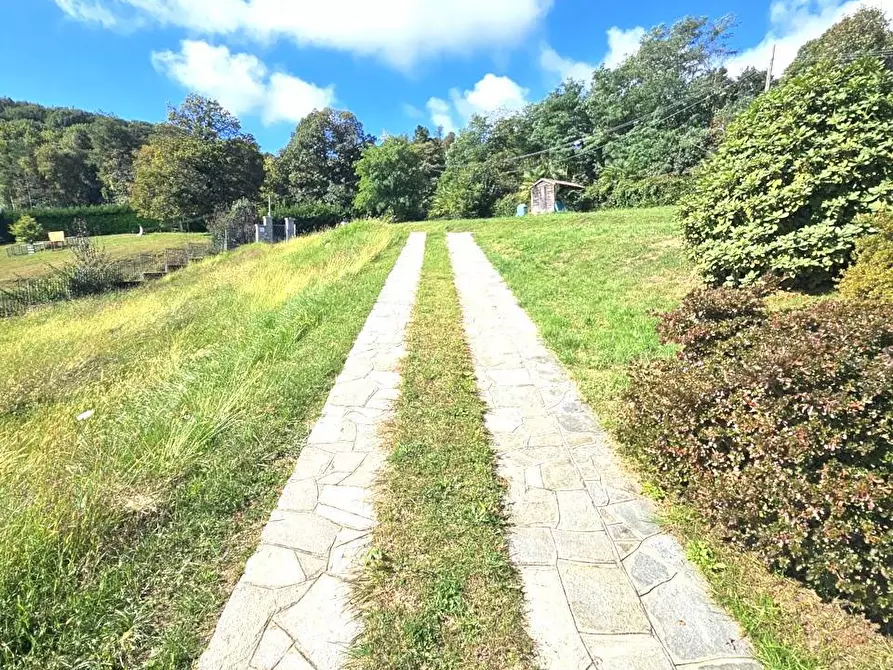 Immagine 23 di Casa bifamiliare in vendita  in Via Case Sparse a Nebbiuno