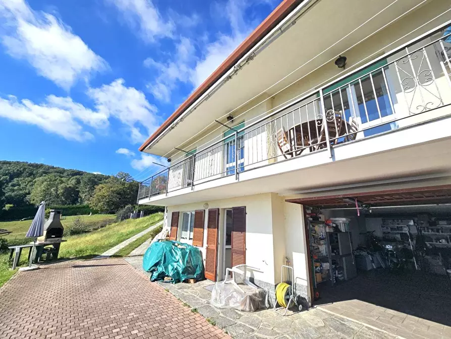 Immagine 20 di Casa bifamiliare in vendita  in Via Case Sparse a Nebbiuno