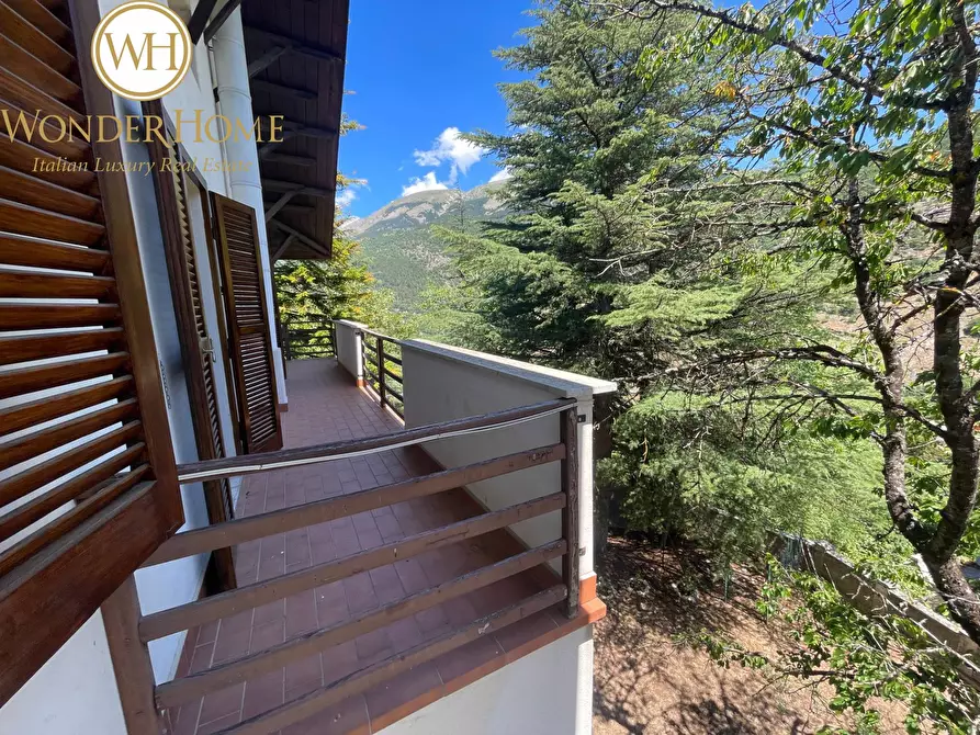 Immagine 23 di Casa indipendente in vendita  in della pineta a Scanno