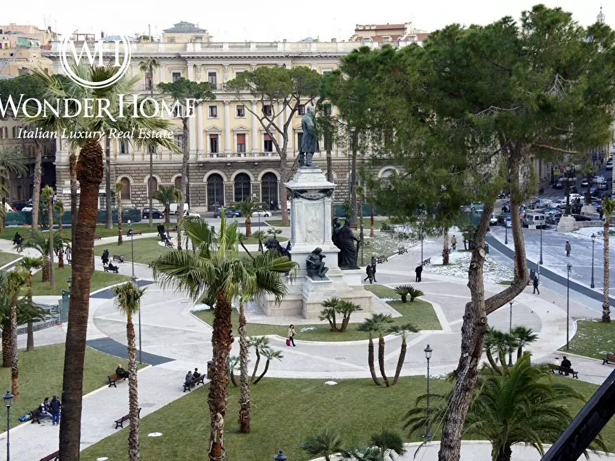 Immagine 1 di Appartamento in vendita  in Piazza Cavour a Roma