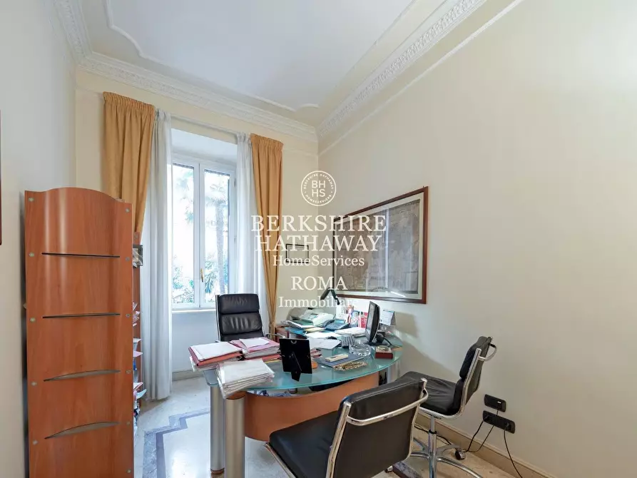 Immagine 24 di Appartamento in vendita  in Chiana a Roma