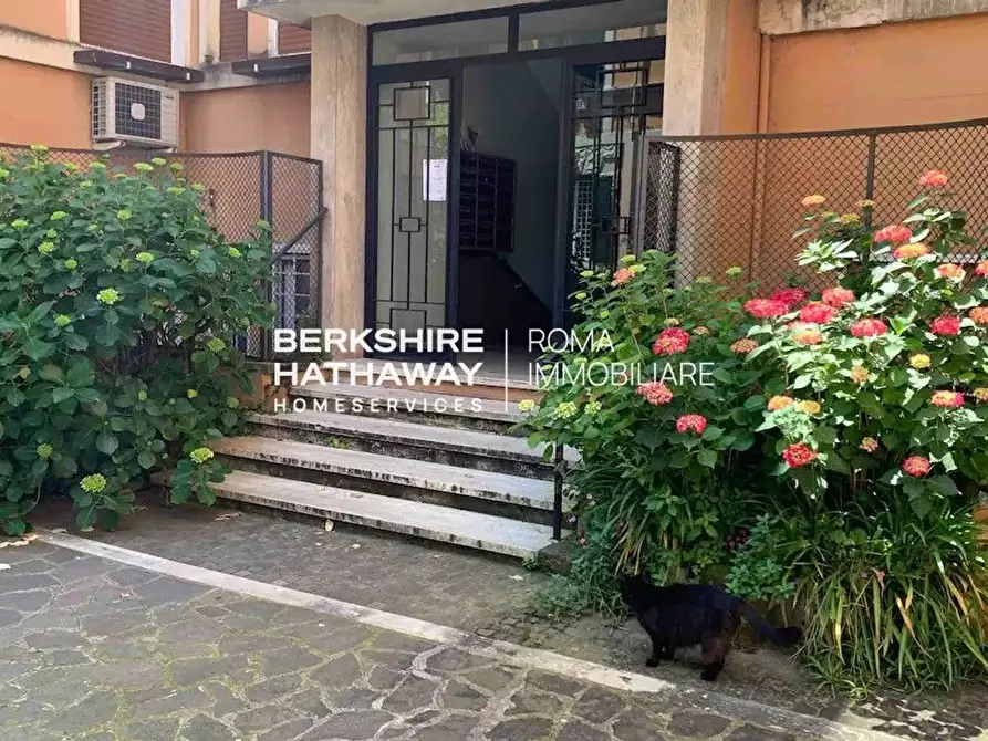 Immagine 20 di Appartamento in affitto  in Tommaso Salvini a Roma