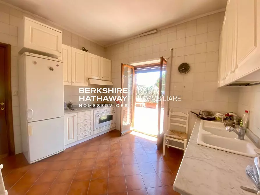 Immagine 15 di Attico in vendita  in delle Sette Chiese a Roma