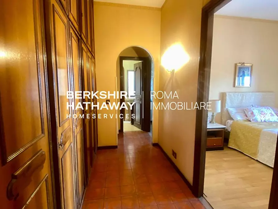 Immagine 21 di Attico in vendita  in delle Sette Chiese a Roma