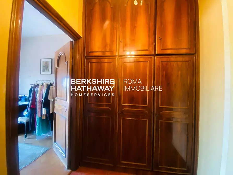 Immagine 22 di Attico in vendita  in delle Sette Chiese a Roma