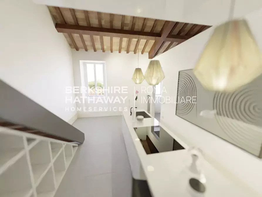 Immagine 2 di Appartamento in vendita  in di San Francesco di Sales a Roma