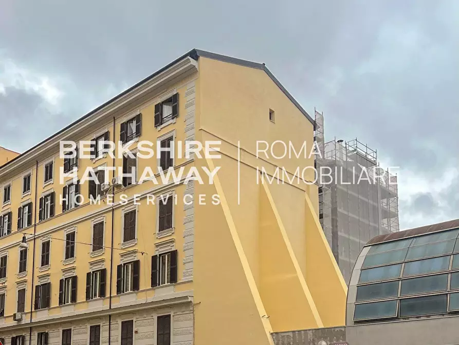 Immagine 3 di Appartamento in vendita  in Vaticano a Roma