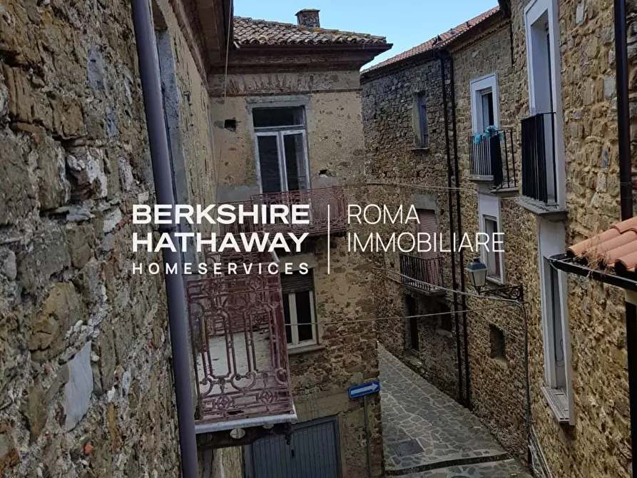 Immagine 5 di Palazzo in vendita  in dei Mille a Rutino