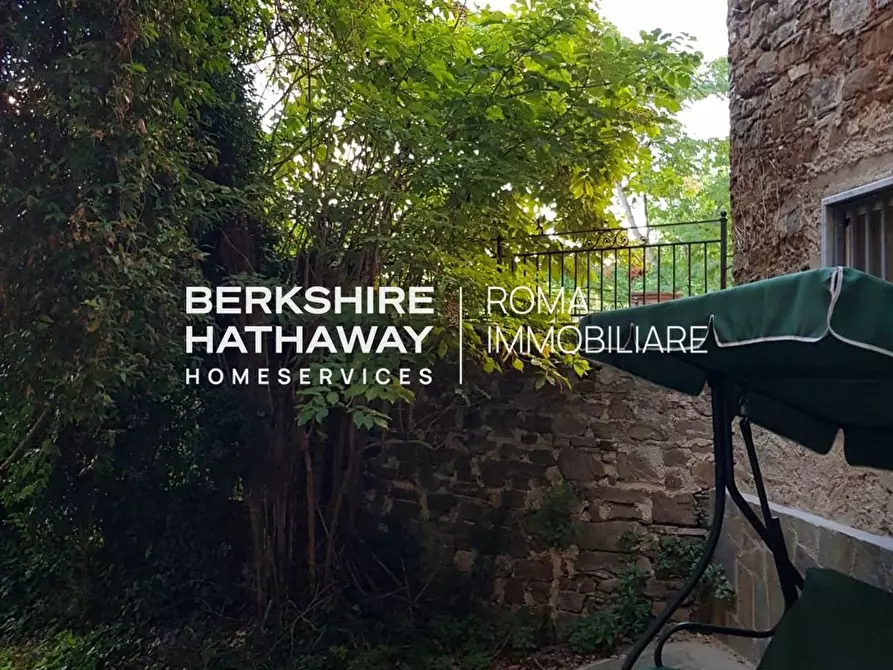 Immagine 20 di Palazzo in vendita  in dei Mille a Rutino