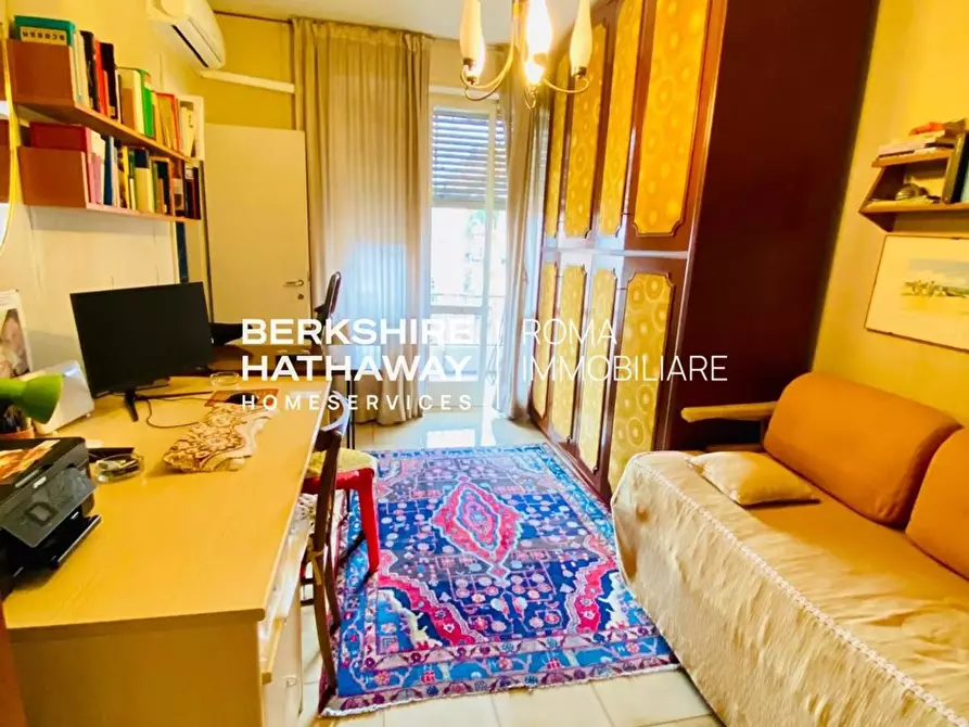 Immagine 16 di Appartamento in vendita  in Lucrino a Roma