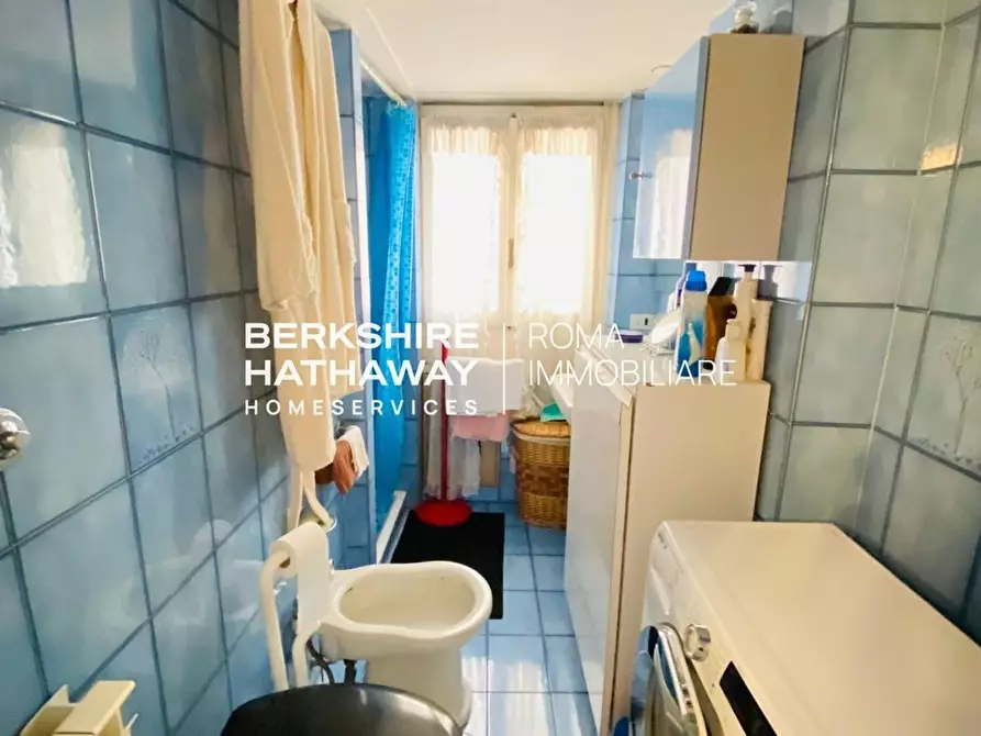 Immagine 18 di Appartamento in vendita  in Lucrino a Roma