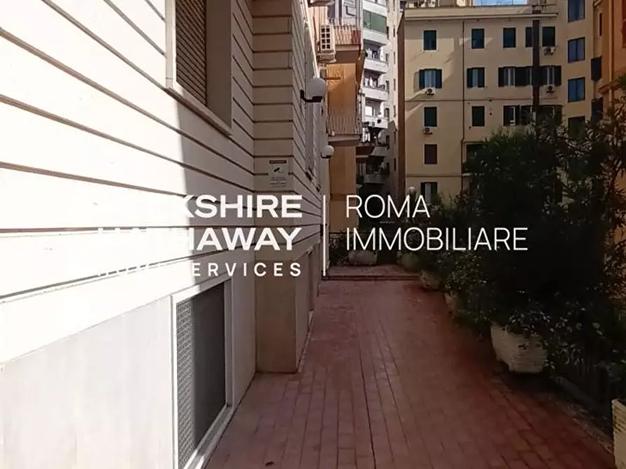 Immagine 23 di Appartamento in vendita  in Homs a Roma