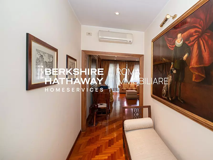 Immagine 24 di Appartamento in vendita  in di Francia a Roma