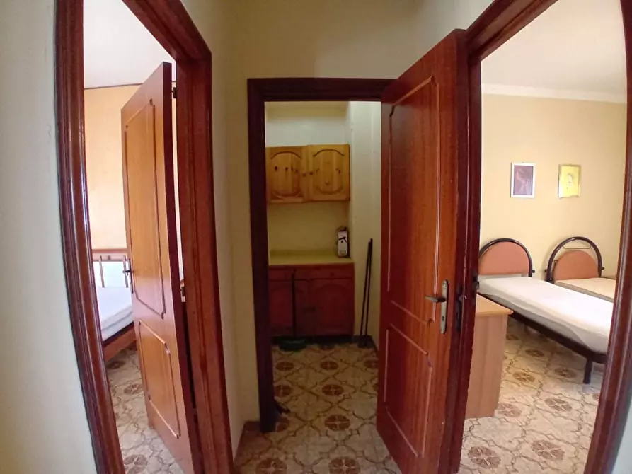 Immagine 25 di Appartamento in vendita  in Parini a San Giorgio Ionico