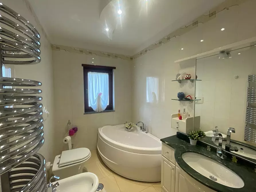 Immagine 24 di Appartamento in vendita  in Italia a Taranto