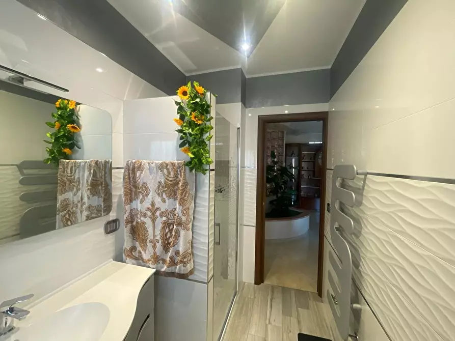 Immagine 28 di Appartamento in vendita  in Italia a Taranto