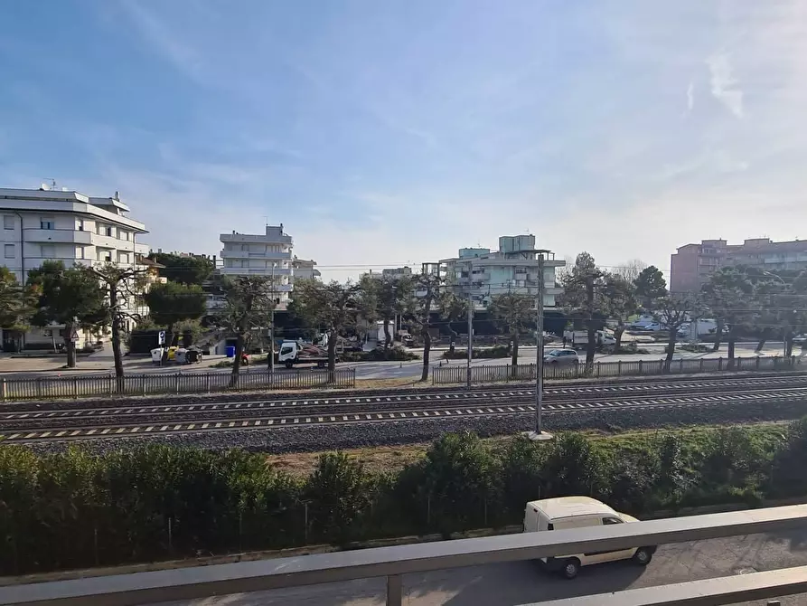 Immagine 16 di Casa indipendente in vendita  a Porto San Giorgio