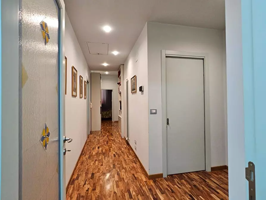 Immagine 16 di Appartamento in vendita  a Montegranaro